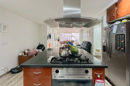Apartamento En Venta En Ingemar. Cod V7103