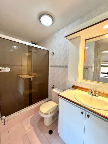 Anexo / Casa En Alquiler, Prados Del Este, Remodelado Y Amplio