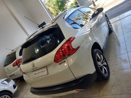 Imagen 13 de 18 de Peugeot 2008 2016 1.6 Feline