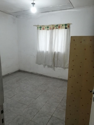 Casa En Venta - 1 Dormitorio 5 Baños - 212mts2 - Ensenada