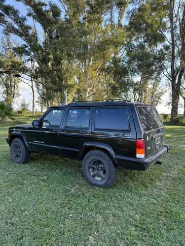 Jeep Cherokee 2.5 Classic