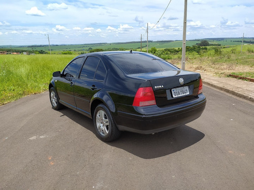 Volkswagen Bora 2007 2.0 Aut. 4p