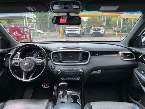 Kia Sorento 3.3L Sxl Awd At