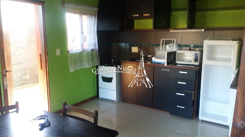 Casa En Playa Hermosa, 2 Dormitorios *- Ref: 2988
