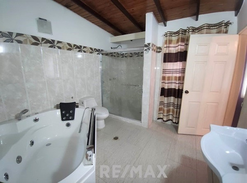 Imagen 10 de 14 de Remax Arena Venta De Townhouse Urb. Lomas De Margarita Macho Muerto Mariño Nueva Esparta #remaxarena