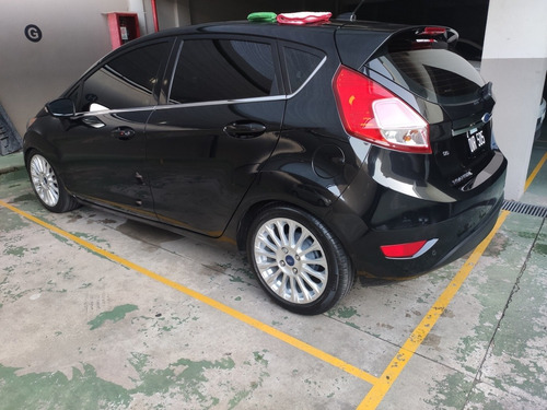 Ford Fiesta Kinetic Design 1.6 Design 120cv Titanium 2015
