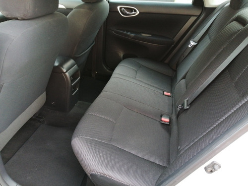 Imagen 9 de 15 de Nissan Sentra 2014 1.8 Sense Mt