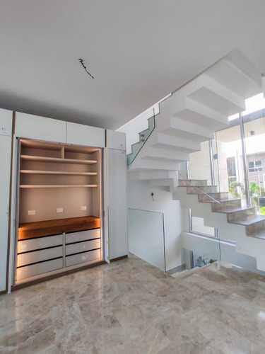 *ahora En Venta O Alquiler Townhouse En Guataparo* An