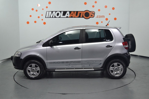 Imagen 6 de 12 de Volkswagen Fox Cross 1.6 Comforline Mt 2008-imolaautos