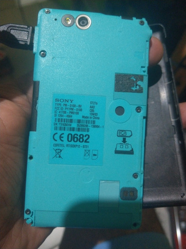 Xperia St27 Para Piezas (Usado)