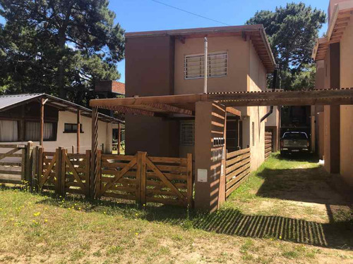Casa En Venta En Aguas Verdes