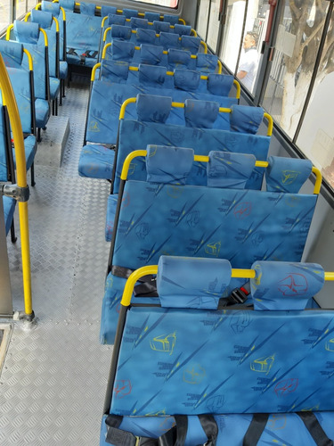 Imagem 7 de 14 de Volare V8 C/38 Lugar Escolar 38 LG Ônibus
