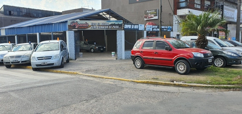 Imagen 5 de 10 de Vendo Hermosa Esquina Bendecida Av Crovara 3693 La Tablada Entran 21 Autos Con Más De 25 Años De Fondo De Comercio.... Planos Para 5 Locales A Futuro