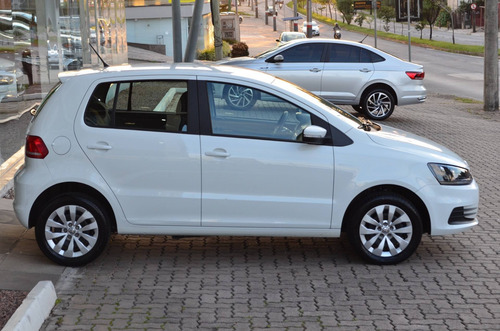 Imagem 9 de 13 de Volkswagen Fox 1.6 Msi Trendline 8v Flex 4p Manual