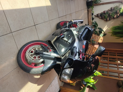 Imagem 10 de 10 de Suzuki Gsx-r 750