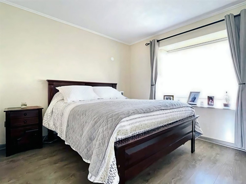 Amplia Y Como Nueva En Condominio A Minutos Portal Frontera