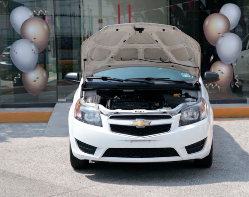 Imagen 12 de 15 de Chevrolet Aveo 2018 1.6 Ls At