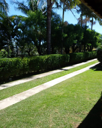 Imagem 10 de 10 de Chácara Em Pinhalzinho Sp, Mini Pousada, Estilo Rustico, Asfalto E Iluminação No Bairro, 3km Do Centro Da Cidade, Sentido Monte Alegre Do Sul, Portão - Ch00057 - 69034613