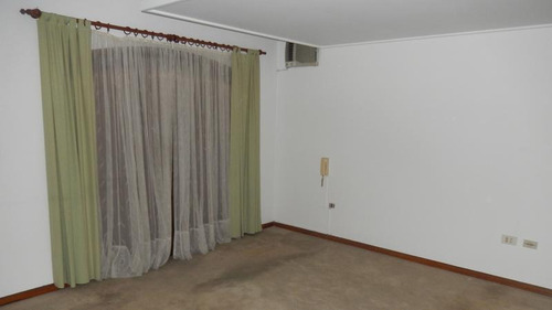 Imagen 10 de 15 de Casa 4 Amb Quilmes Estilo Colonial Español Calidad Constructiva Venta Directa!