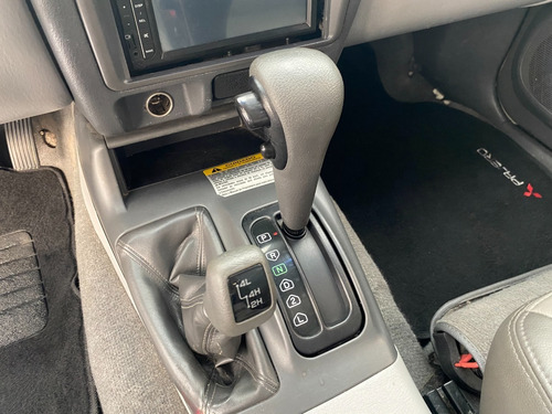 Mitsubishi Pajero Sport 4x4 2008