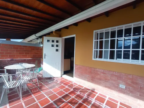 Vende Casa En Valle De Oro.