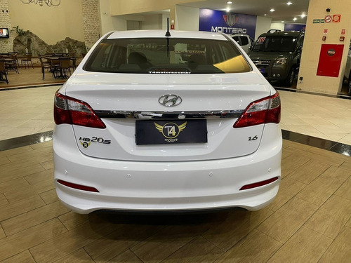 Imagem 3 de 15 de Hyundai Hb20s 1.6 Comfort Plus 16v 2018