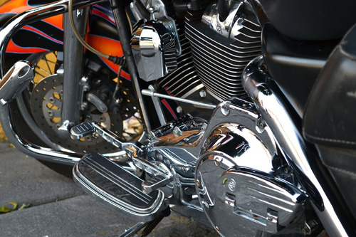 Imagen 7 de 15 de Impresionante Harley Road King Custom 1584 Muy Llamativa