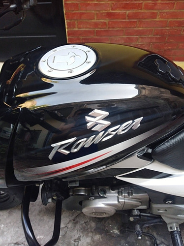 Bajaj Rouser 180