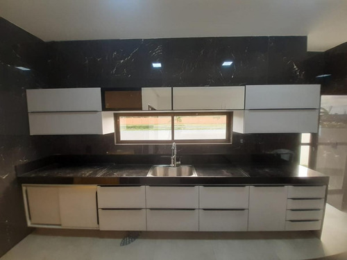Imagem 4 de 8 de Casa Para Venda Em Bayeux, Bayeux, 3 Dormitórios, 3 Suítes, 4 Banheiros, 4 Vagas - 2179_1-2281012