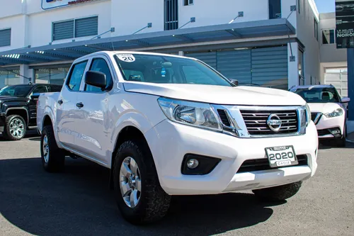 Nissan NP300 2.4 Doble Cabina Se Aa Pack Seg Mt