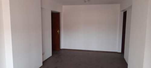 Imagen 18 de 25 de Departamento 5 Ambientes 3 Dormitorios 2 Baños Balcón Amplio