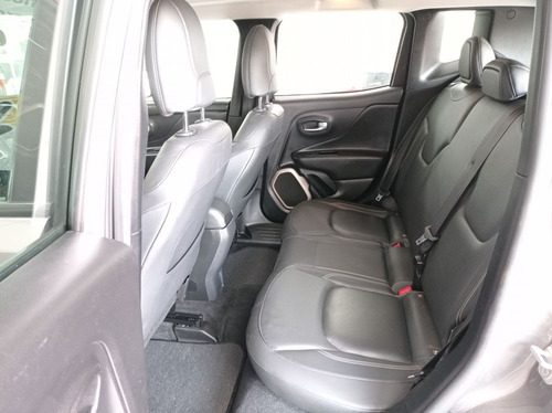 Imagem 12 de 13 de Jeep Renegade 1.8 16v 4p Flex Longitude Automático