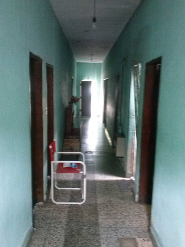 Casa En Paso Del Rey Centro Con 4 Dormitorios.