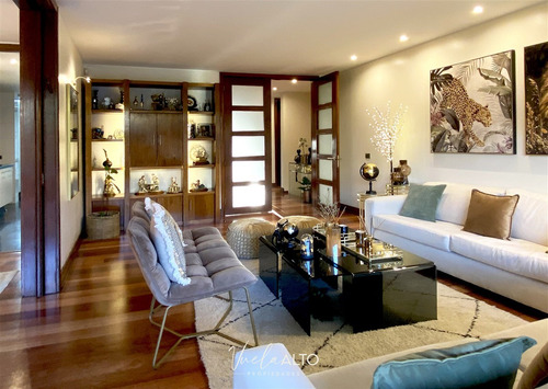 Exclusivo Departamento Dúplex En Venta / La Dehesa Central