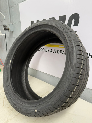 Llanta 255/35r19 Pirelli Pzero Run Flat 96y Nueva Original Y (Usado)