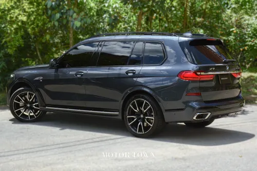 BMW X7 3.0 Xdrive 40i Pure Excelence