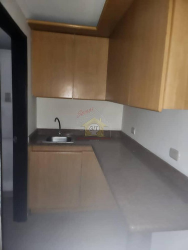 Venta De Local Comercial En San Diego, Ubicado En Pasillo Principal Del Centro Comercial Metro Plaza. Centro Comercial Ubicado En Plena Avenida Don Julio Centeno Gf