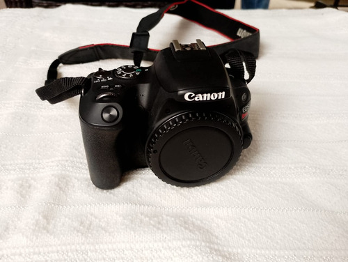 Cámara Dslr Canon Eos Rebel Sl2 24.2 Mpx Solo Cuerpo (Usado)