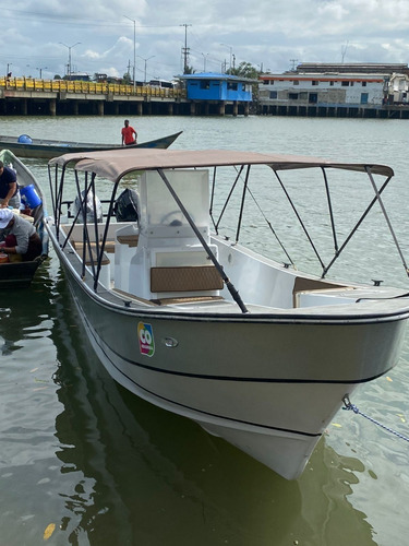 Imagen 3 de 16 de Bote Marca Mar 10