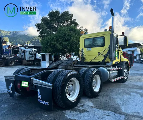 Mack Cnx 613 Tractomula