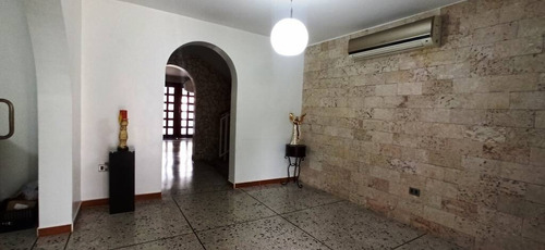 Imagen 7 de 30 de Maria Eugenia Blanco Vende Casa En Prebo, Valencia 452147