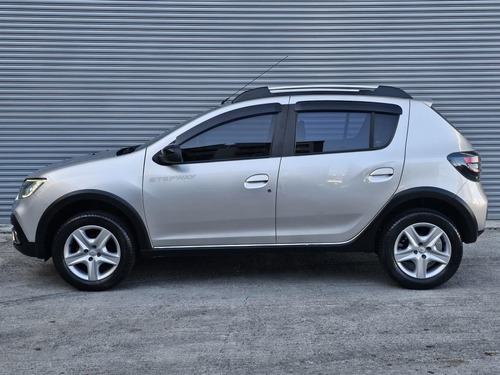 Renault Sandero Stepway Sandero Sze16mt