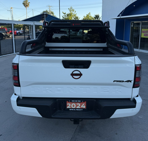 Nissan Frontier 3.8 V6 Pro-4X 4Wd At
