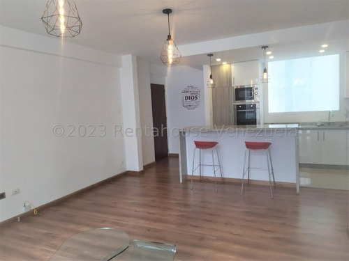 Imagen 6 de 17 de Apartamento En Alquiler Los Palos Grandes 23-18141 Lr