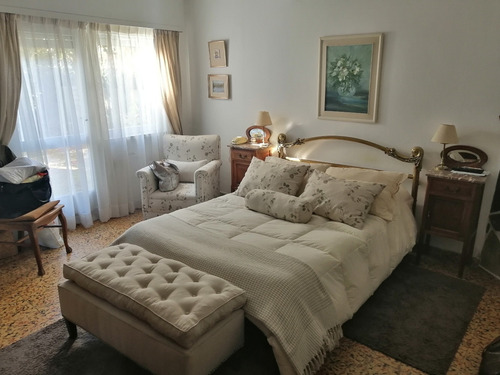 Casa Centrica En La Ciudad De Rocha, Camponet Uruguay.