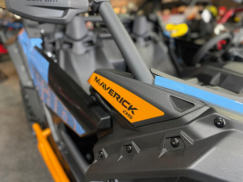 Can-am Maverick X3 Ds Turbo, Accesorios Básicos