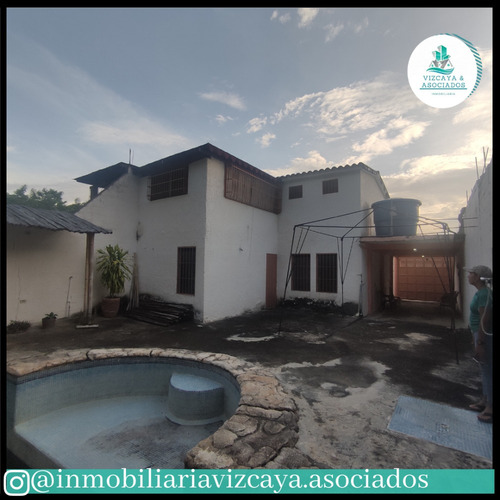 Imagen 7 de 7 de Casa Grande Y Comoda De 4 Habitaciones