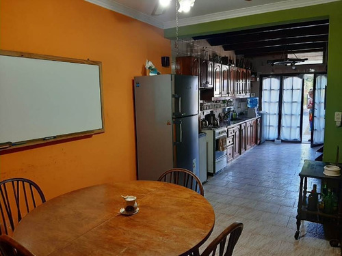 Imagen 10 de 14 de Chalet En Venta En Ituzaingo Norte