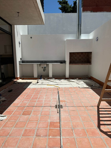 2 Ambientes En Venta Patio Y Parrilla En Chacarita