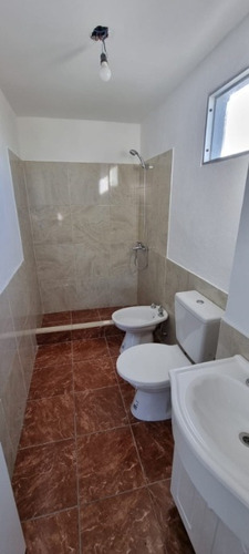 Imagen 7 de 8 de Departamento En Alquiler En Lanus Oeste